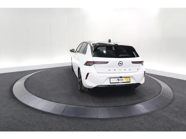 Opel Astra Electric 54 kWh GS Ultimate 2023 Elektrisch 12