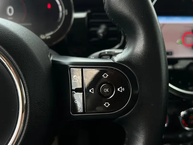 MINI Electric Mini Essential 33 kWh 2021 Elektrisch 15