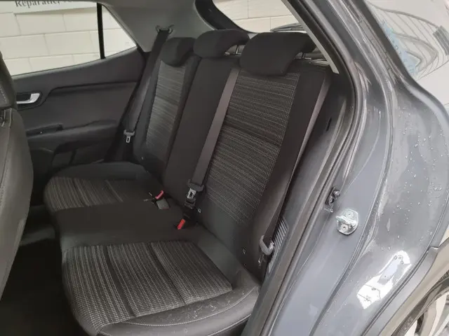 Kia Stonic 1.0 T-GDi MHEV DynamicPlusLine 2022 Benzine 7