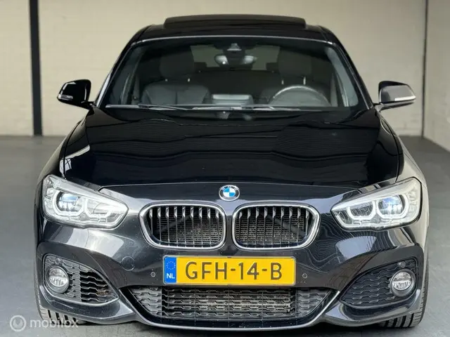BMW 1 Serie 118i M-sport Pano Leder Led 2018 Benzine 10