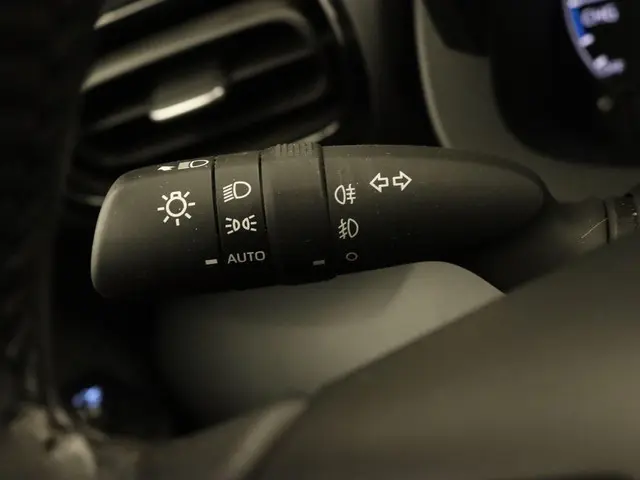 Toyota Yaris 1.5 Hybrid Active 2023 Hybride Benzine 25