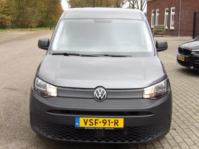 Volkswagen Caddy Cargo 2.0 TDI 1st Edition 2022 Diesel 21