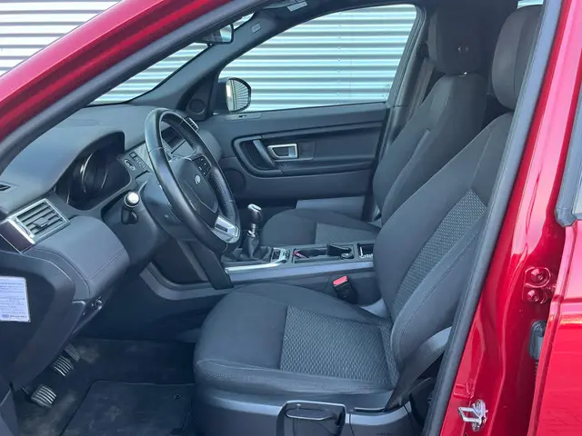 Land Rover Discovery Sport 2