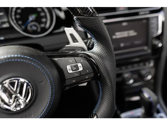 Volkswagen Golf Variant 2.0 TSI R 2015 Benzine 69