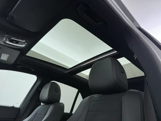 Mercedes-Benz GLE 450 4MATIC AMG line 2020 Benzine 17