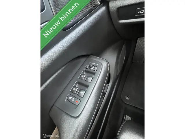 Volvo V60 2.0 B4 Ultimate Dark | 1e eigenaar 2022 Benzine 11