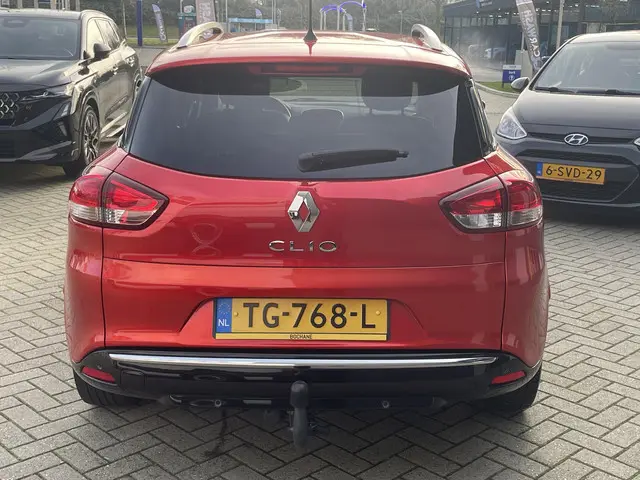Renault Clio Estate 0.9 TCe Intens 2018 Benzine 15
