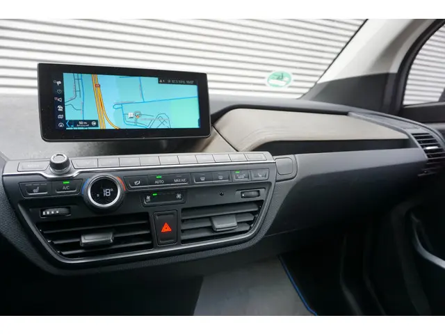 BMW i3 Corporate Executive 2021 Elektrisch 11