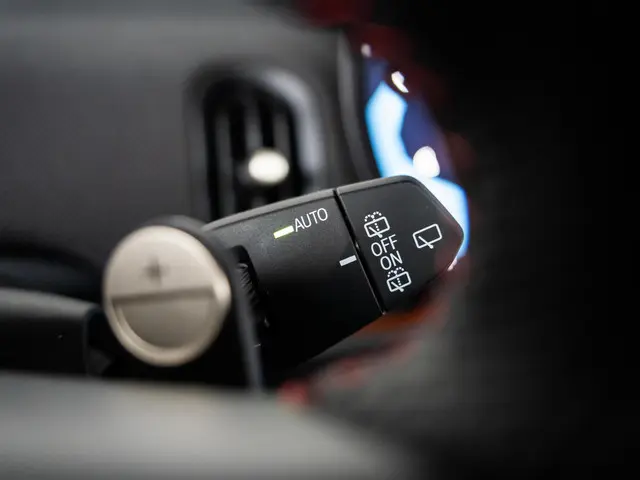 MINI 5-Deurs Cooper C 2025 Benzine 45