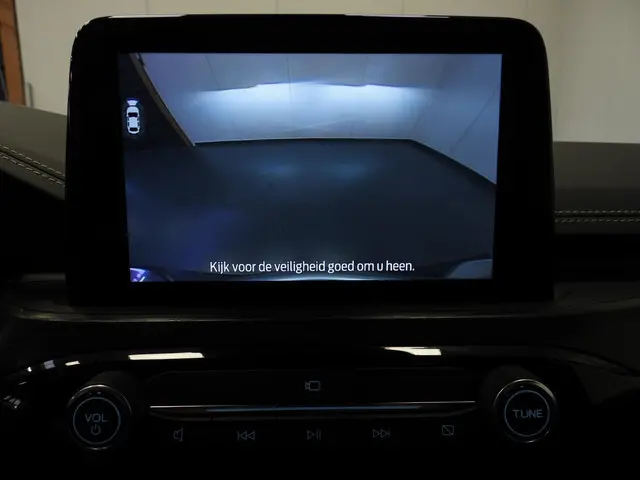 Ford Kuga 2.5 PHEV Plug-In Vignale 2022 Hybride Benzine 9