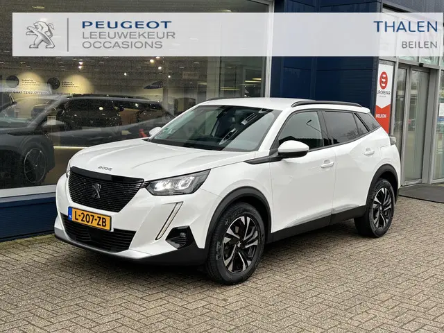 Peugeot 2008 1.2 Turbo 100 PK Allure Pack | 2021 Benzine