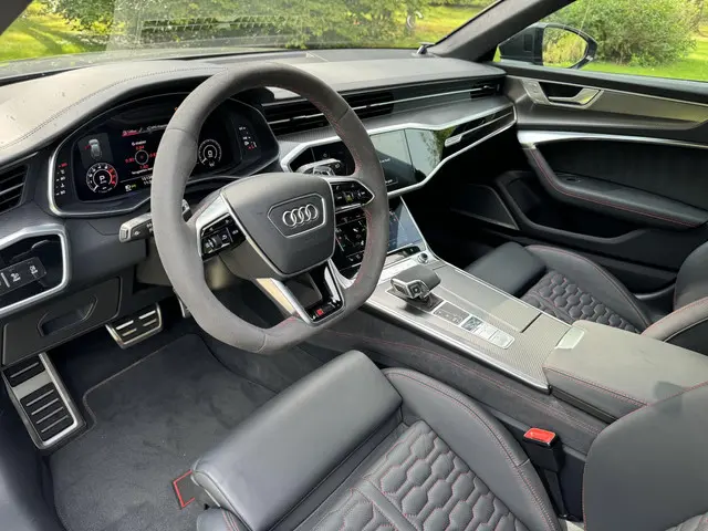 Audi RS6 TFSI quattro 2022 Benzine 6