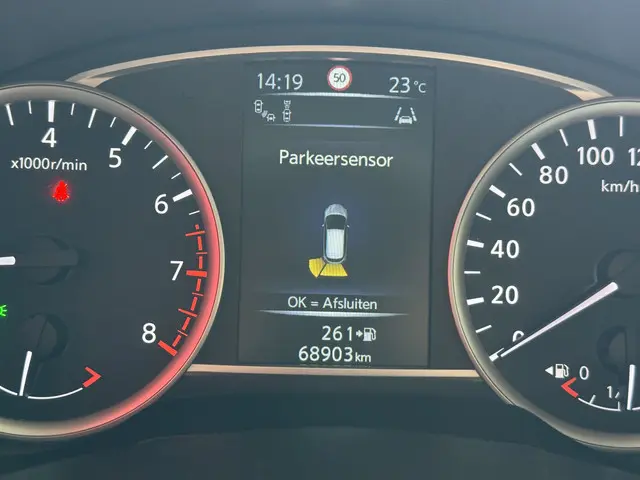 Nissan Micra 0.9 IG-T Tekna 2019 Benzine 35