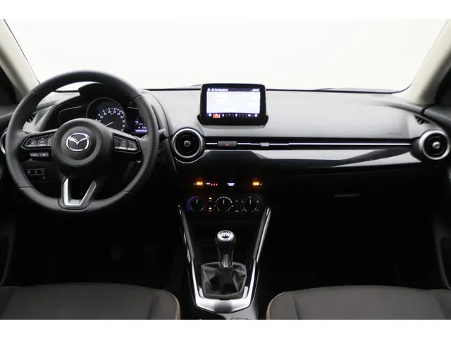 Mazda 2 1.5 Skyactiv-G Comfort 2021 Benzine 2