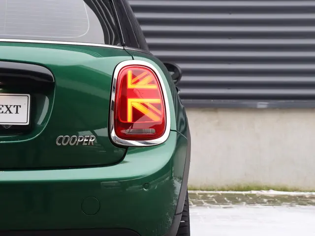 MINI 5-Deurs Cooper 2019 Benzine 27