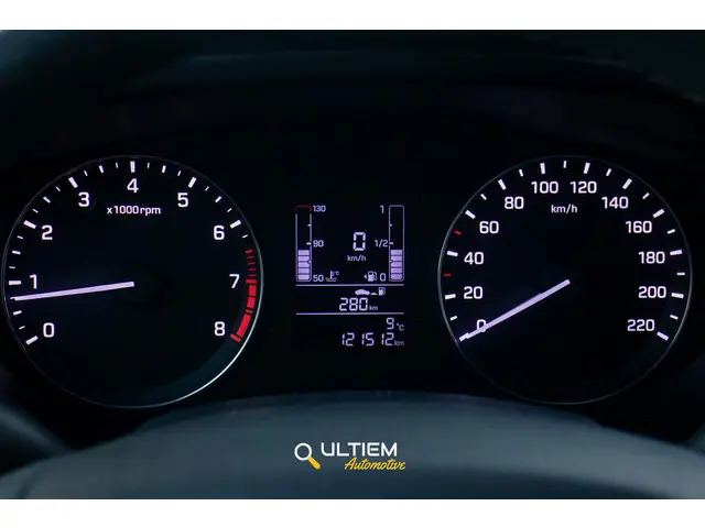 Hyundai i20 1.2 HP i-Motion Premium 2017 Benzine 10