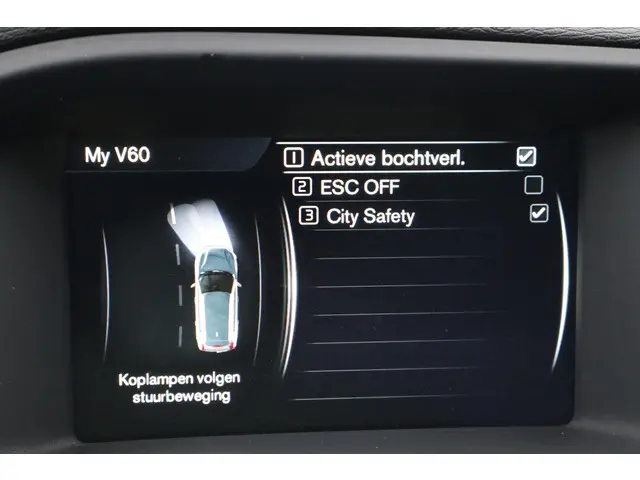 Volvo V60 2.0 D3 Summum 2016 Diesel 27