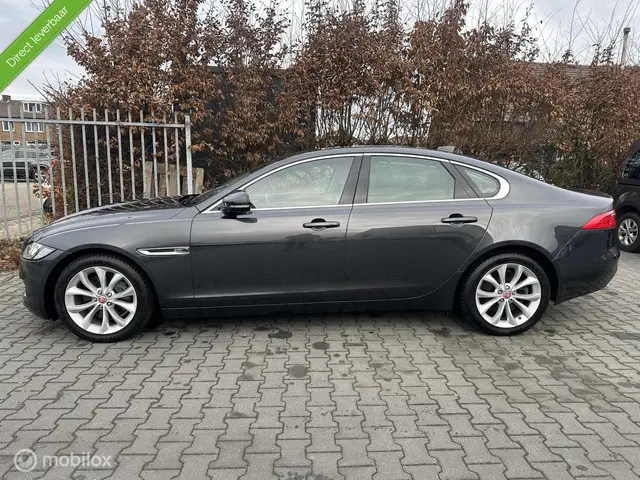 Jaguar XF 2.0d Portfolio 2016 Diesel 7