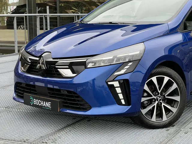 Mitsubishi Colt 1.0T MT Intense 2024 Benzine 25