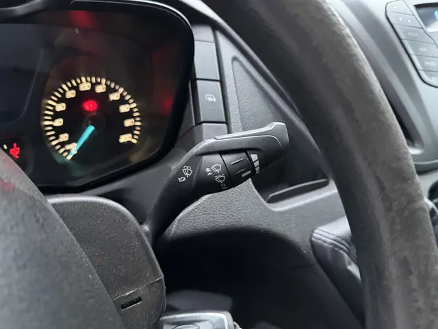 Ford Transit 350 2.2 TDCI 155PK 2015 Diesel 19