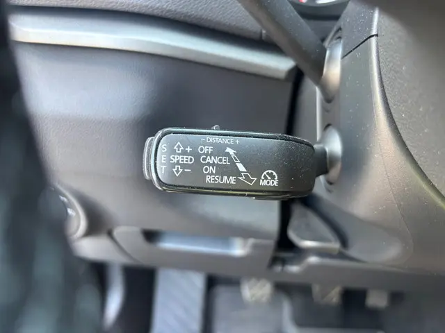 Škoda Karoq 1.0 TSI Style 2018 Benzine 16
