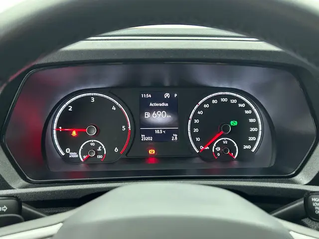 Volkswagen Caddy Cargo Maxi 2.0 TDI Style 2023 Diesel 13