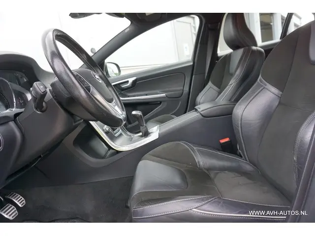 Volvo V60 2.0 T3 Summum 2017 Benzine 6