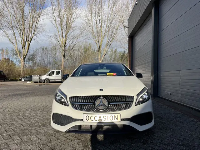 Mercedes-Benz A-Klasse 180 Ambition 2017 Benzine 3