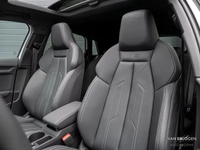 Audi A3 Sportback 45 TFSI e S-Line 2023 Hybride Benzine 3