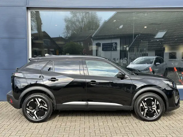 Peugeot 2008 1.2 Turbo 100 PK Allure 2024 Benzine 7