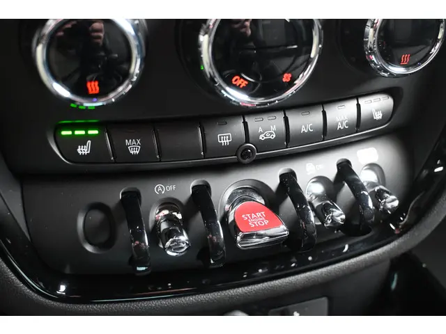 MINI Clubman Mini 1.5 Cooper MINI Yours 2022 Benzine 11