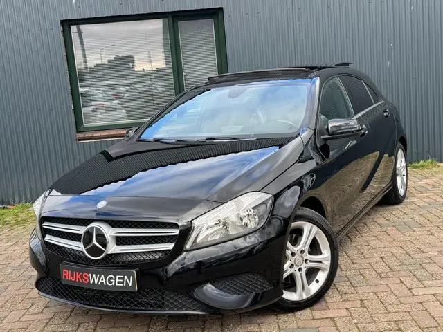 Mercedes-Benz A-Klasse 180 Pano/Navi/Automaat 2014 Benzine 2