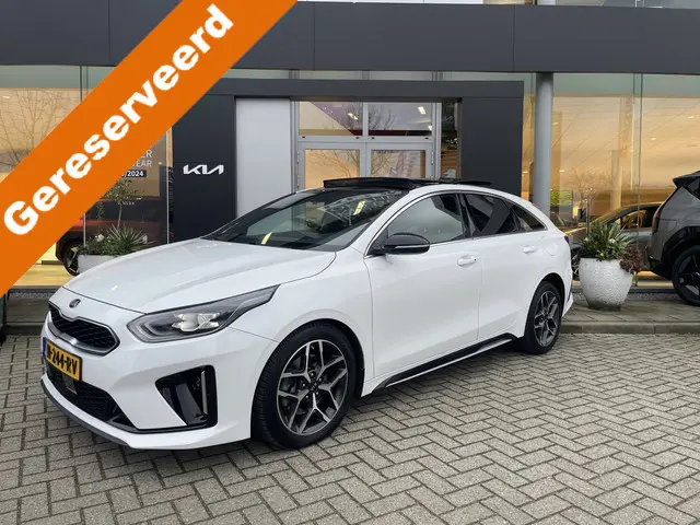 Kia ProCeed