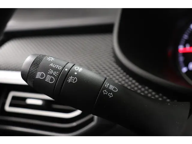 Dacia Sandero 1.0 TCe 90 Journey 2024 Benzine 26