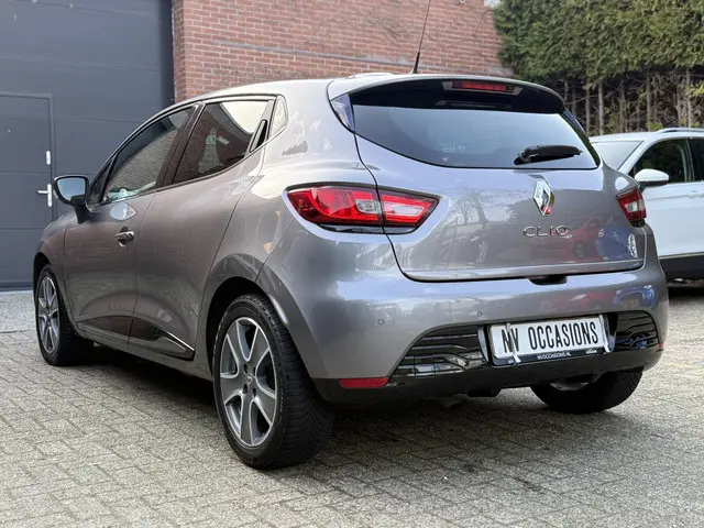 Renault Clio 0.9 TCe ECO Night&Day 2016 Benzine 9