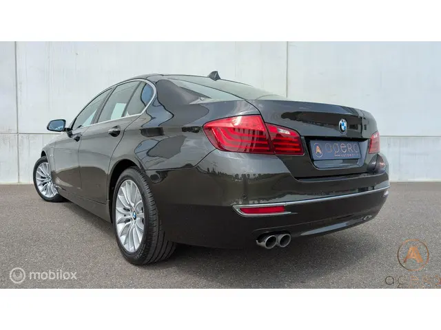 BMW 5 Serie 520i Luxury Line 2014 Benzine 7