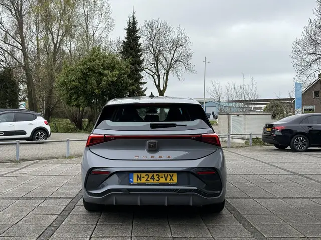 CUPRA Born Aut. Business One 62 kWh 2021 Elektrisch 5