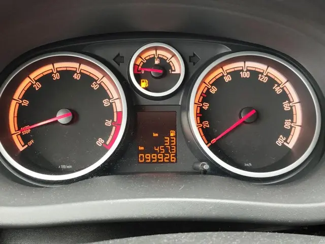 Opel Corsa 1.2-16V Anniversary Edition 2012 Benzine 9