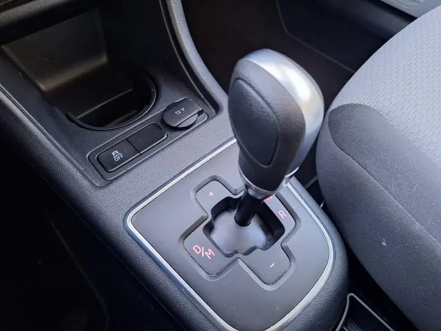 SEAT Mii 1.0 Style | Automaat | Zonnedak! 2013 Benzine 13