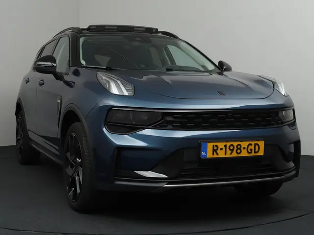 Lynk & Co 01 1.5 2022 Hybride Benzine 16