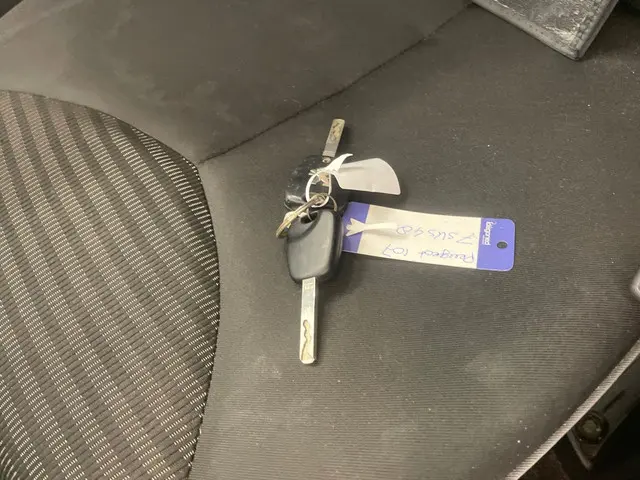 Peugeot 107 1.0 Active/ FACELIFT/ LED/ ZUINIG 2013 Benzine 10