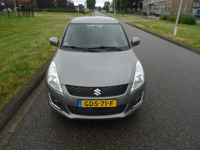 Suzuki Swift 1.2 Comfort EASSS 2017 Benzine 9