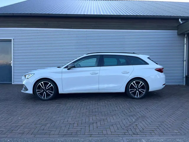 SEAT Leon Sportstourer 1.5 TSI Style 2021 Benzine 14