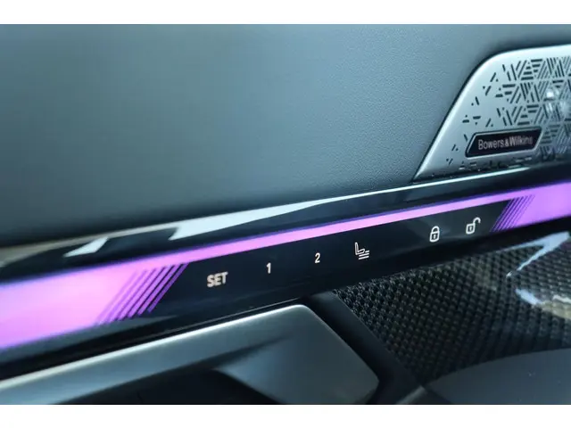 BMW i5 M60 xDrive 84 kWh 2024 Elektrisch 37