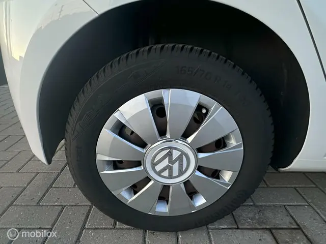 Volkswagen up! 1.0 BMT move up! 2018 Benzine 21