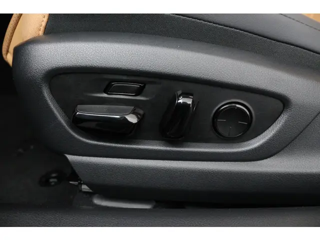 Lexus ES 300h Executive Line 2024 Hybride Benzine 53