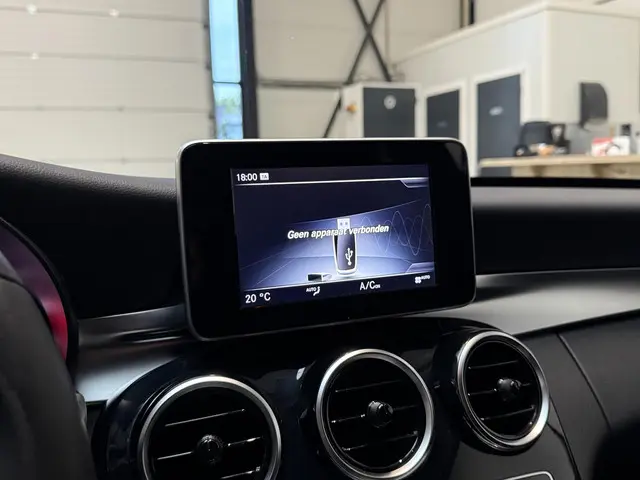 Mercedes-Benz C-Klasse Estate 180 2016 Benzine 10