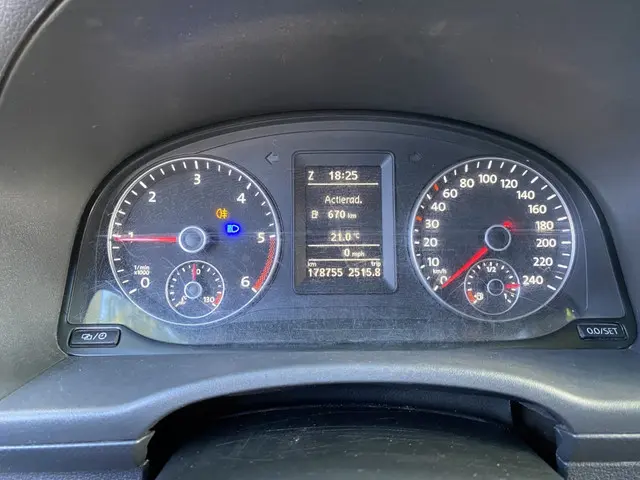 Volkswagen Caddy 1.6 TDI Maxi 2013 Diesel 16