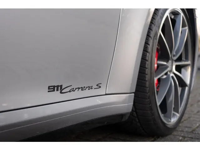 Porsche 911 3.0 Carrera S 2019 Benzine 42