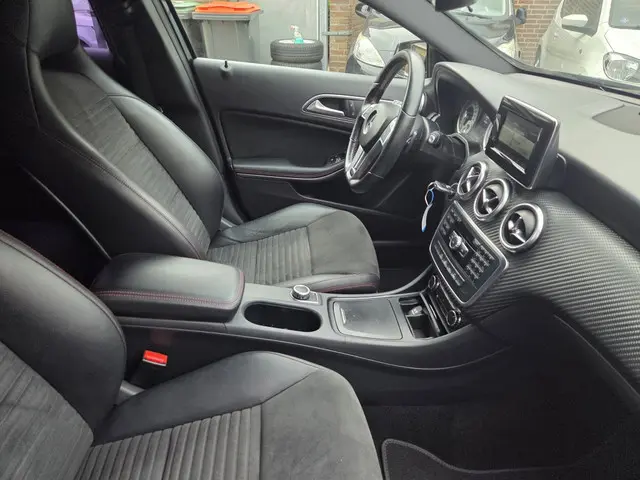 Mercedes-Benz A-Klasse 3